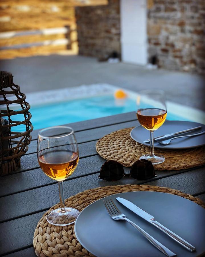 פארוס Parian White Luxury Apartments מראה חיצוני תמונה